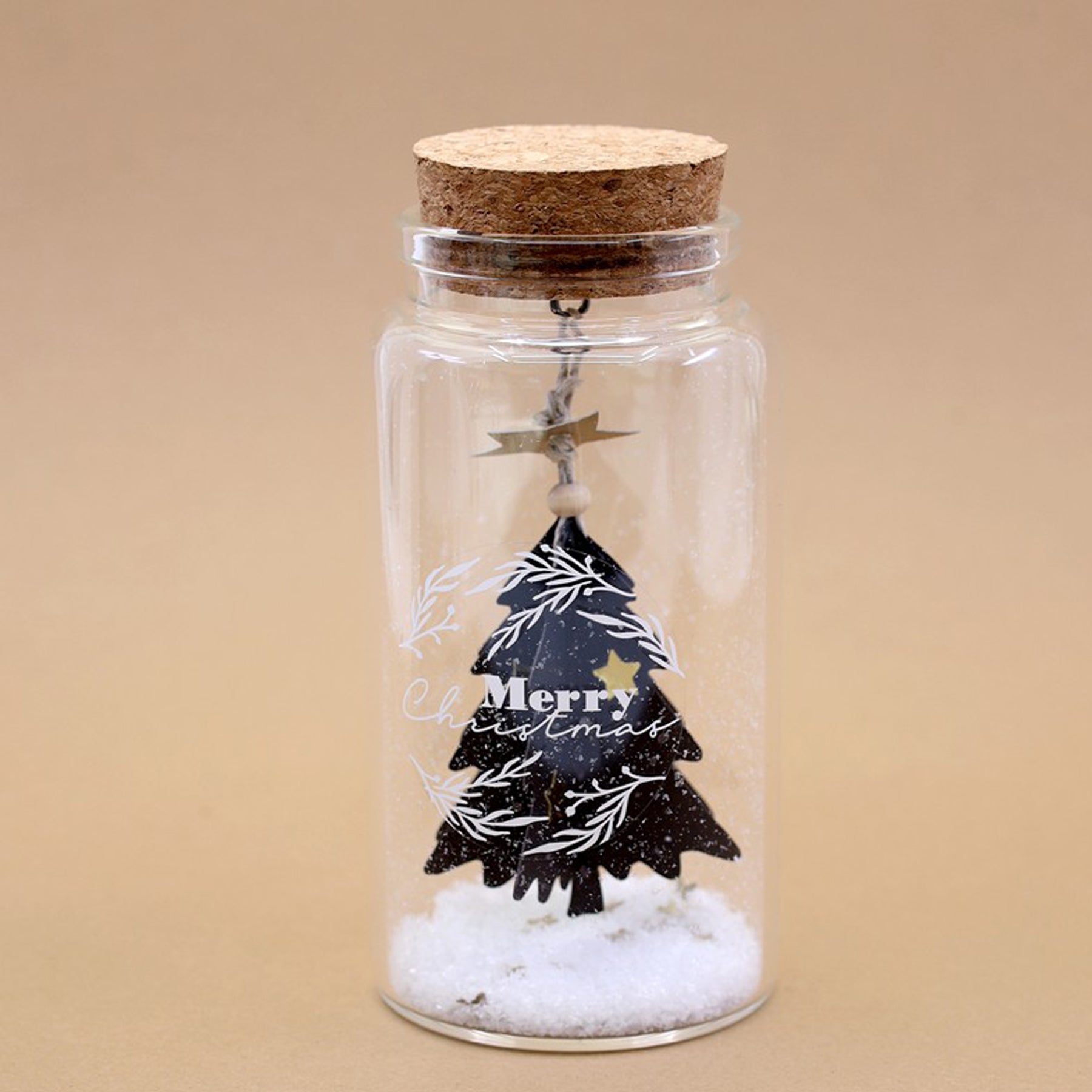 Crealive Sticker Transparent - Merry Christmas
Spezifikationen:
• 6 Bögen
• Material: Papiersticker - transparent
• selbstklebend
• Hot Foil Print
• Swiss Design
• FSC zertifiziert
• Marke: Artoz
Lass Deiner Kreativität freien Lauf mit den hochwertigen Papierstickern von Artoz. Ob du deine Geschenke personalisieren, dein Scrapbook verschönern oder einfach nur deine Notizen aufpeppen möchtest, diese Sticker von Artoz sind die perfekte Wahl und machen Spass für alle deine DIY-Projekte.