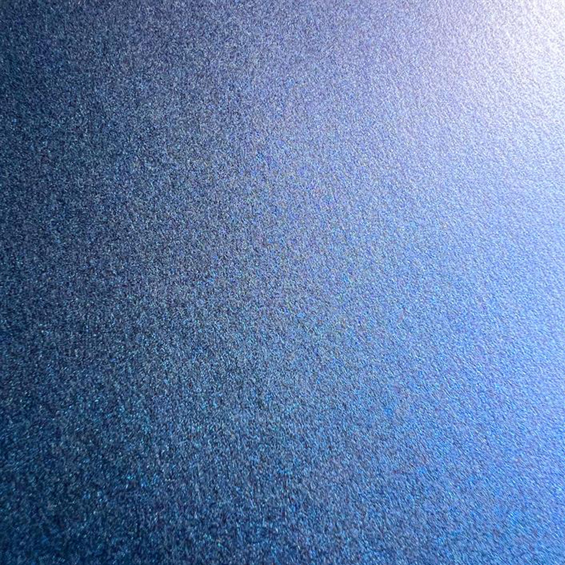Crealive Pearl Paper 240 g/m2 - A4 - Magic Blue
Spezifikationen:
• A4 (21.0 cm x 29.7 cm)
• 240 g/m2
• beidseitig gefärbt
Pearl-Karton ist geeignet für:
• edle Karten
• Karten-Verzierungen (ein scharfes Messer verwenden)
• kleine Geschenkboxen
• Plotten
• Scrapbooking