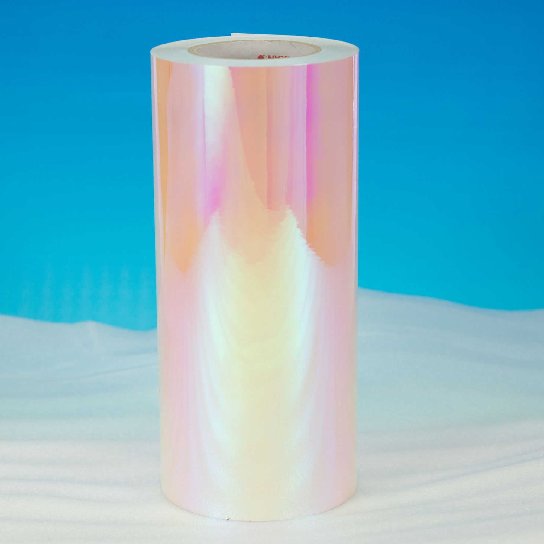 Crealive ASLAN ColourShift SE 71 - Folie mit Farbwechseleffekt Mach mit der ASLAN ColourShift SE 71 dein nächstes Projekt oder Design zum Highlight. Die ASLAN ColourShift SE 71 Plotterfolie wechselt je nach Blickwinkel oder Lichteinfall fliessend die Farbe. Die Plotterfolie eignet sich für jeden marktüblichen Schneideplotter. Bei der ASLAN ColourShift SE 71 handelt es sich um eine opake (nicht durchsichtige) Plotterfolie die hauptsächlich im Innenbereich verwendet wird.