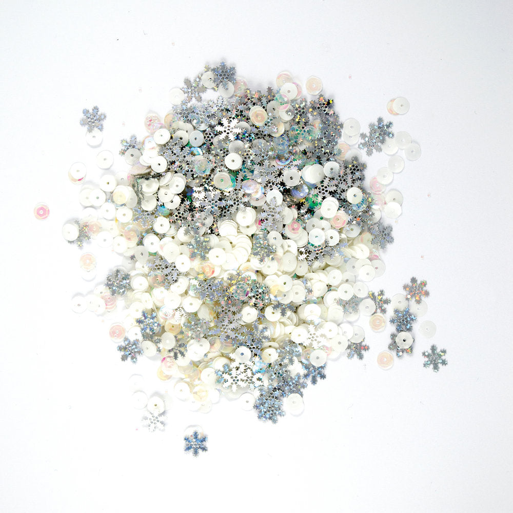 Crealive Pailletten - 25 Gramm - Candy Christmas Inhalt: 25 Gramm Form: Rund Pailletten sind geeignet für: Karten Karten-Verzierungen Schüttelkarten Plotten Scrapbooking Die Pailletten kannst Du super zum Dekorieren und Verzieren von Karten, Scrapbooking Seiten oder für Schüttelkarten benutzen.