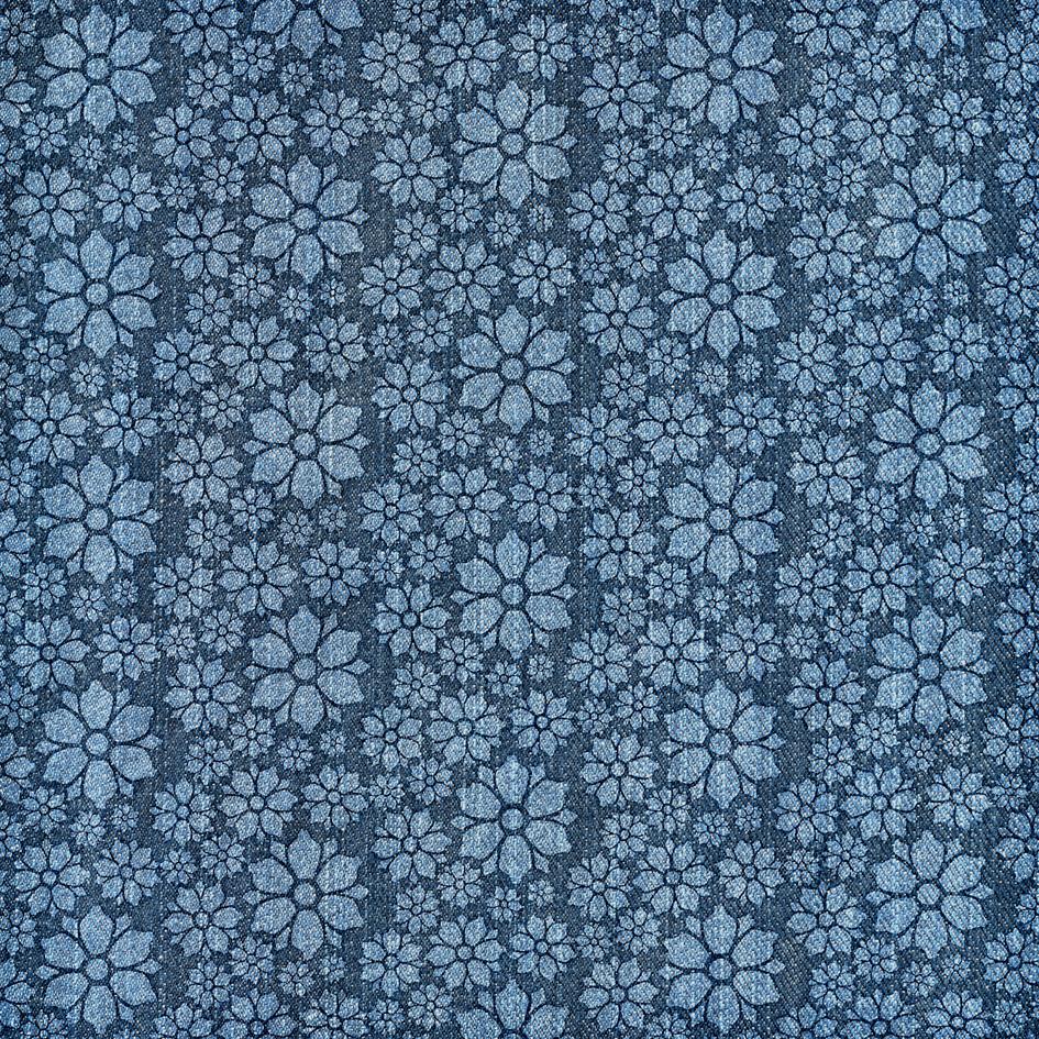 Crealive Paper Pad 200 g/m2 - 12’’ x 12’’ - Denim Textures Inhalt: 8 Blatt 8 Designs Spezifikationen: 12’’ x 12’’ (30.5 cm x 30.5 cm) 200 g/m2 einseitig bedruckt Farben: Denim Blautöne säure- und ligninfrei Dieses Paper Pad ist geeignet für: Karten Boxen 3D-Projekte Geschenkboxen & Verpackungen Plotten Scrapbooking
