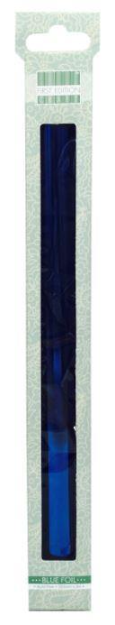 First Edition Foil - Blue Mit dieser hitzeaktivierten Folie kannst Du direkt loslegen und die tollsten Werke kreieren. Die Folie hat die Abmessungen 31 cm x 2 m. Mit der First Edition Foil kreierst Du die tollsten Karten, Namensschilder, und viel mehr!