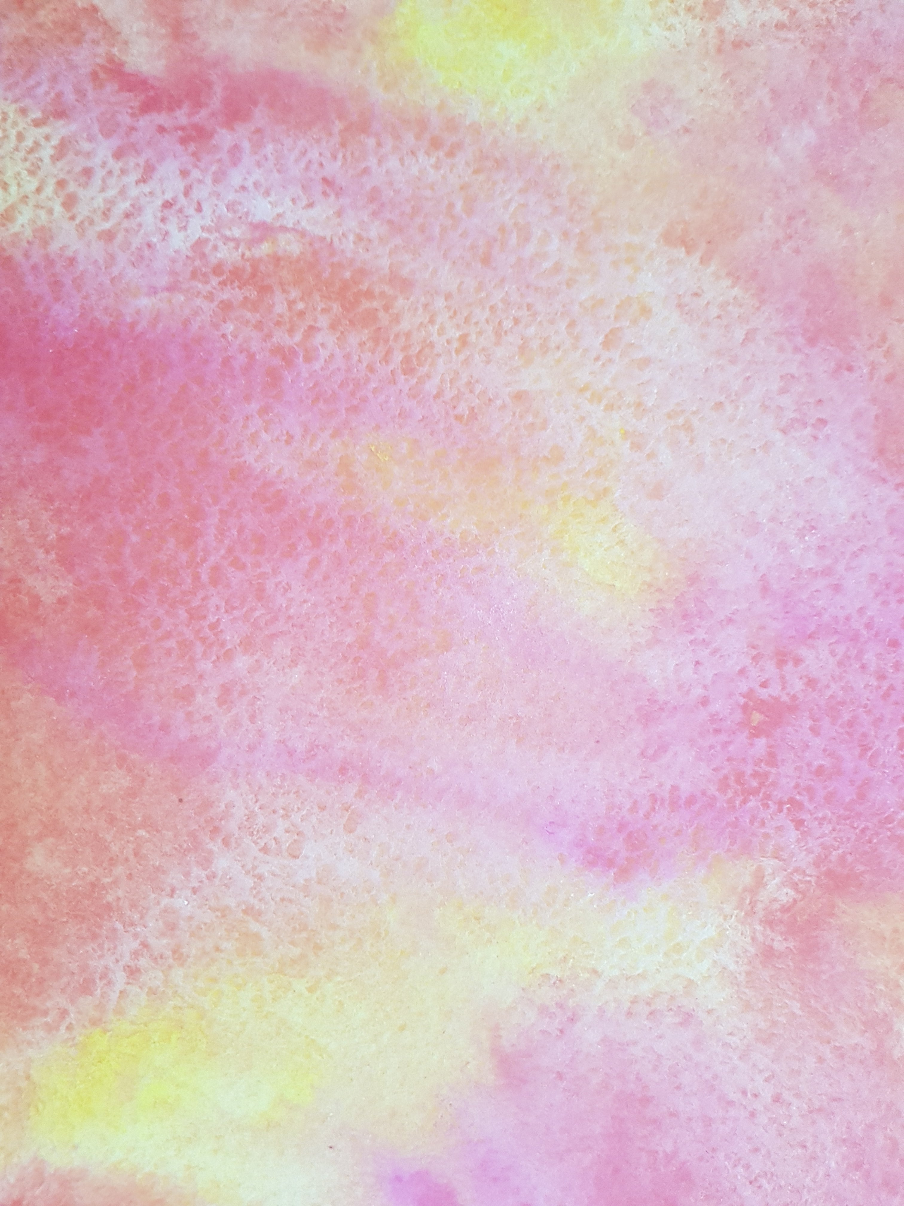 Paper Pad 250 g/m2 - 12’’ x 12’’ - Happy Colours Spezifikationen: 12’’ x 12’’ (30.5 cm x 30.5 cm) 250 g/m2 beidseitig bedruckt lässt sich gut schneiden säurefrei Inhalt: 24 Bogen 24 Designs beidseitig bedruckt Dieses Paper Pad / Designpapier ist geeignet für: Karten Karten-Verzierungen Kuverts Geschenkboxen & Verpackungen Plotten Scrapbooking