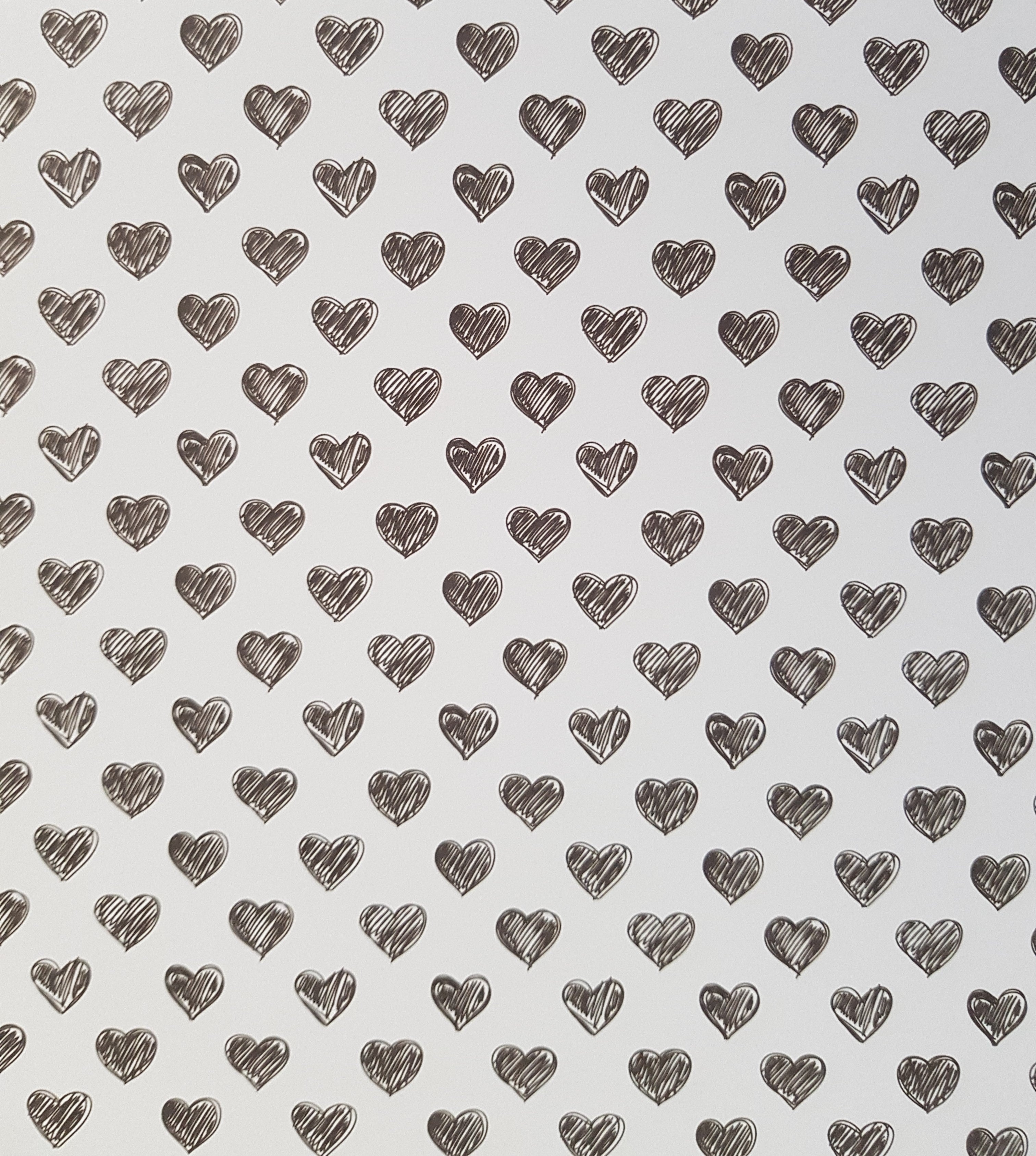 Paper Pad 250 g/m2 - 12’’ x 12’’ - Lipstick Basics Spezifikationen: 12’’ x 12’’ (30.5 cm x 30.5 cm) 250 g/m2 beidseitig bedruckt lässt sich gut schneiden säurefrei Inhalt: 24 Bogen 24 Designs beidseitig bedruckt Dieses Paper Pad / Designpapier ist geeignet für: Karten Karten-Verzierungen Kuverts Geschenkboxen & Verpackungen Plotten Scrapbooking