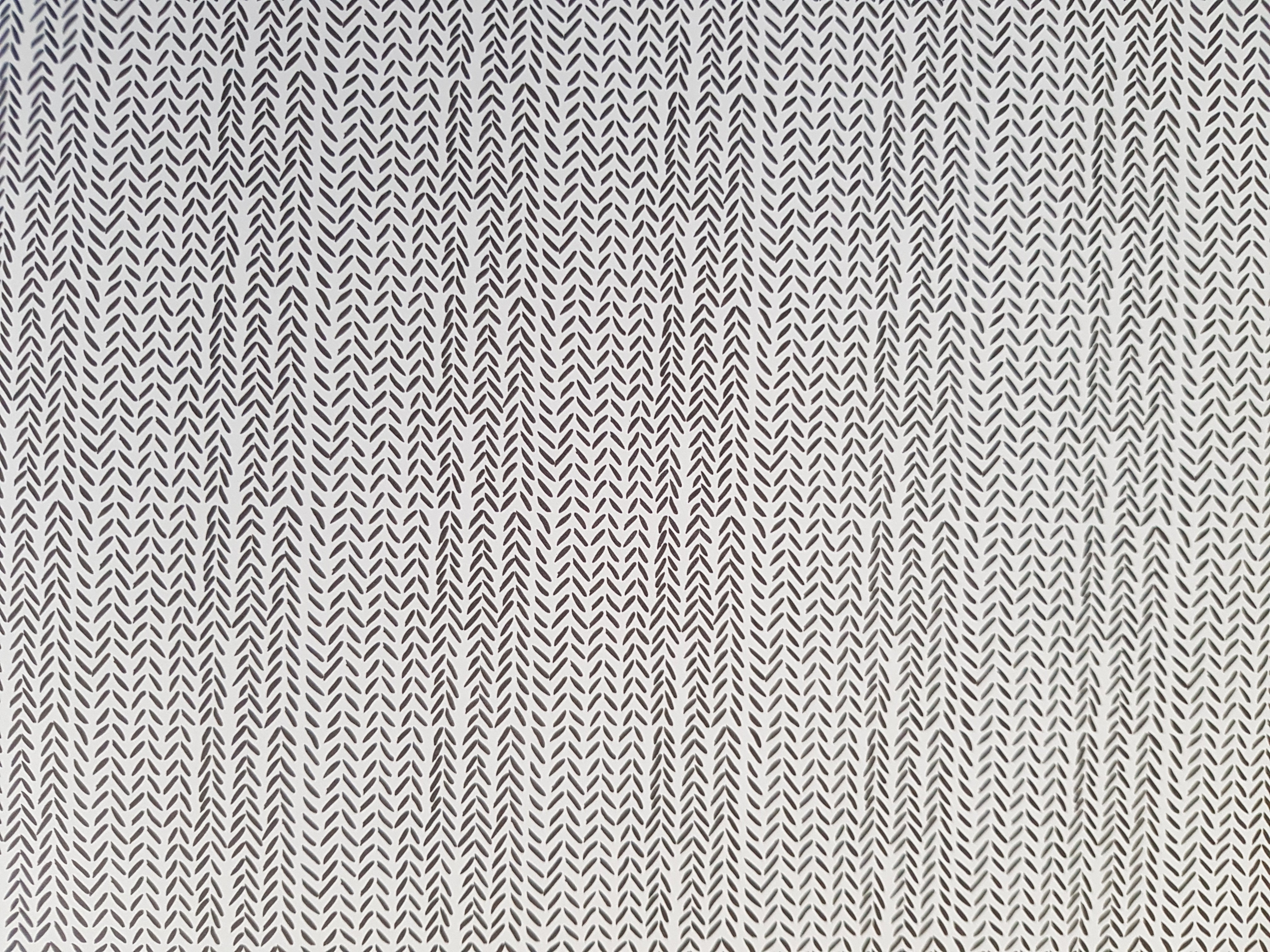 Paper Pad 250 g/m2 - 12’’ x 12’’ - Lipstick Basics Spezifikationen: 12’’ x 12’’ (30.5 cm x 30.5 cm) 250 g/m2 beidseitig bedruckt lässt sich gut schneiden säurefrei Inhalt: 24 Bogen 24 Designs beidseitig bedruckt Dieses Paper Pad / Designpapier ist geeignet für: Karten Karten-Verzierungen Kuverts Geschenkboxen & Verpackungen Plotten Scrapbooking