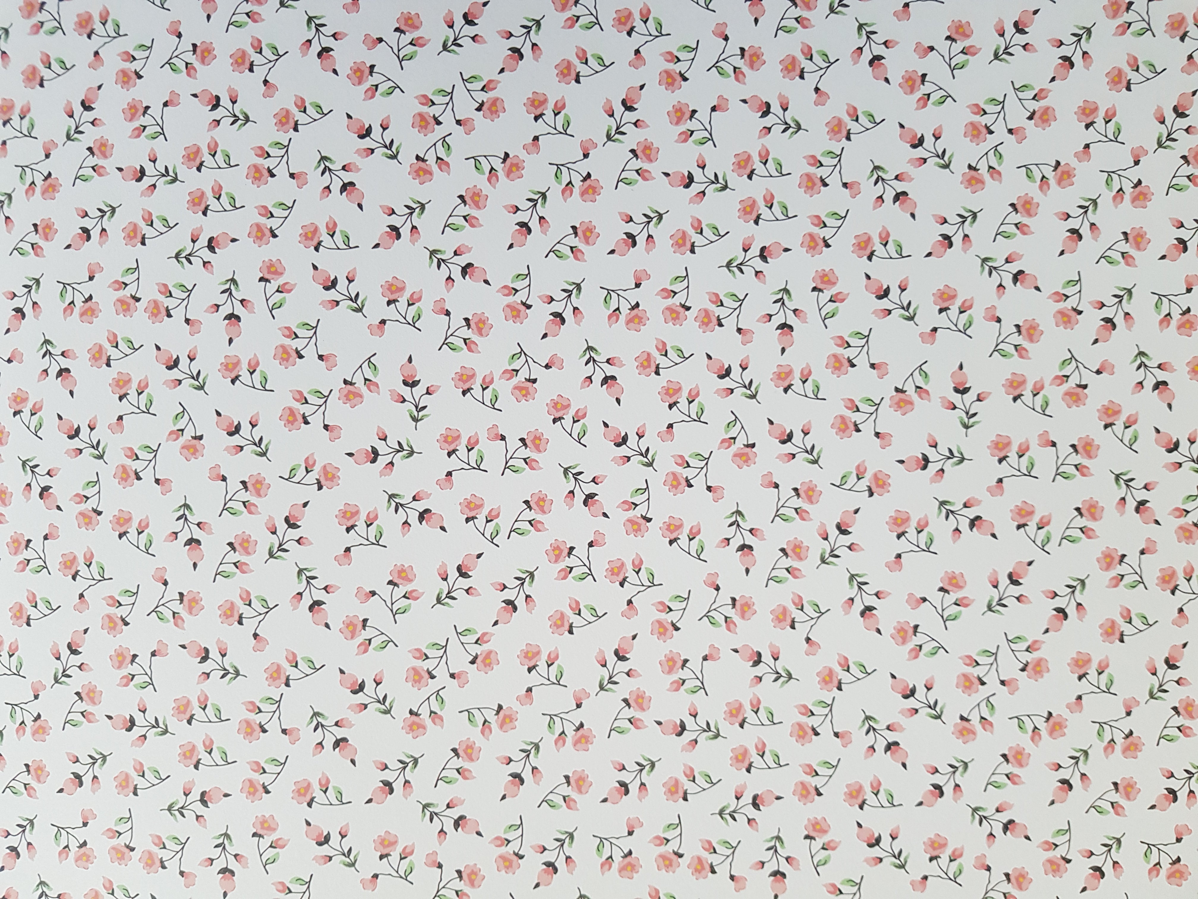 Paper Pad 250 g/m2 - 12’’ x 12’’ - Lucky Charm Spezifikationen: 12’’ x 12’’ (30.5 cm x 30.5 cm) 250 g/m2 beidseitig bedruckt lässt sich gut schneiden säurefrei Inhalt: 24 Bogen 24 Designs beidseitig bedruckt Dieses Paper Pad / Designpapier ist geeignet für: Karten Karten-Verzierungen Kuverts Geschenkboxen & Verpackungen Plotten Scrapbooking