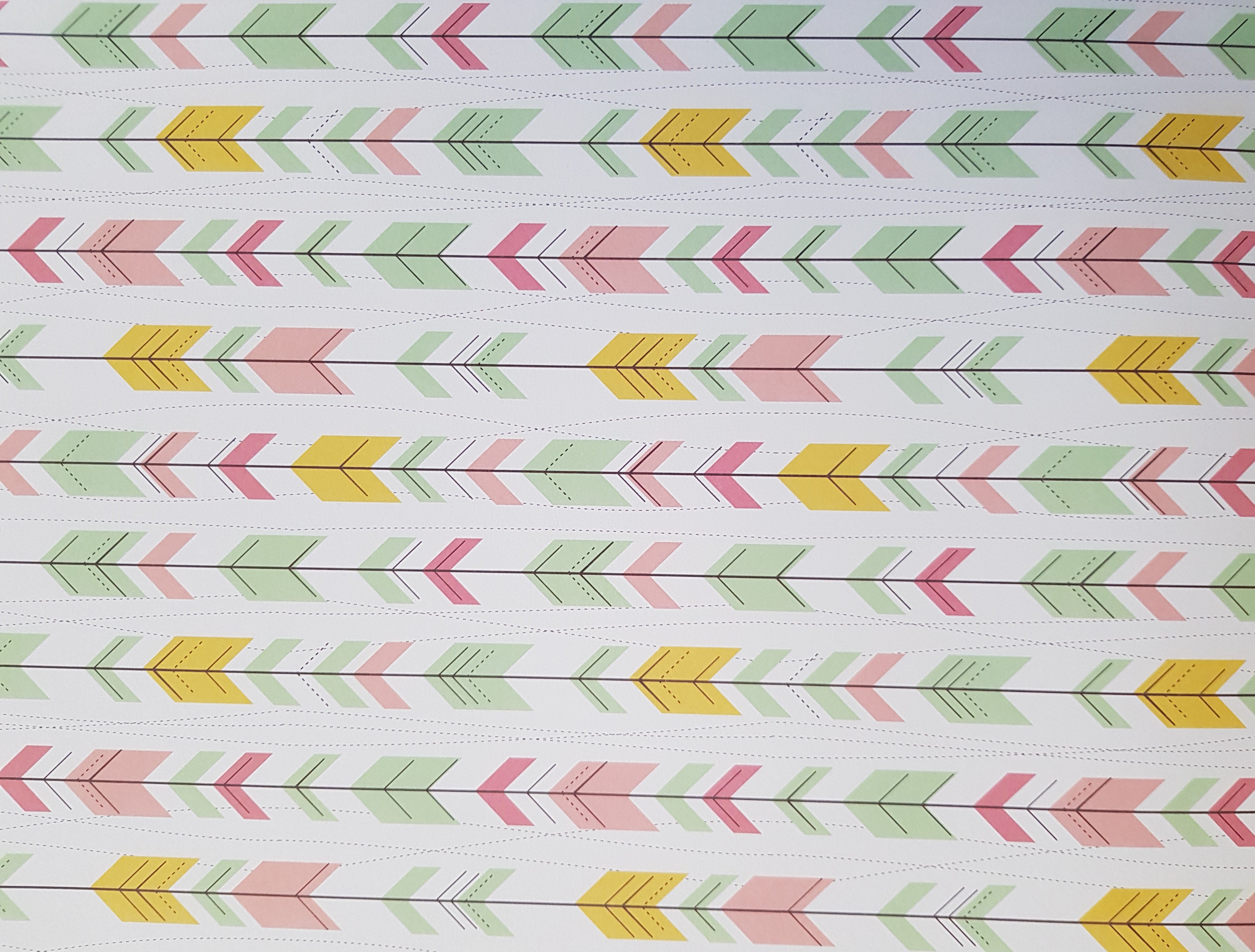 Paper Pad 250 g/m2 - 12’’ x 12’’ - Lucky Charm Spezifikationen: 12’’ x 12’’ (30.5 cm x 30.5 cm) 250 g/m2 beidseitig bedruckt lässt sich gut schneiden säurefrei Inhalt: 24 Bogen 24 Designs beidseitig bedruckt Dieses Paper Pad / Designpapier ist geeignet für: Karten Karten-Verzierungen Kuverts Geschenkboxen & Verpackungen Plotten Scrapbooking