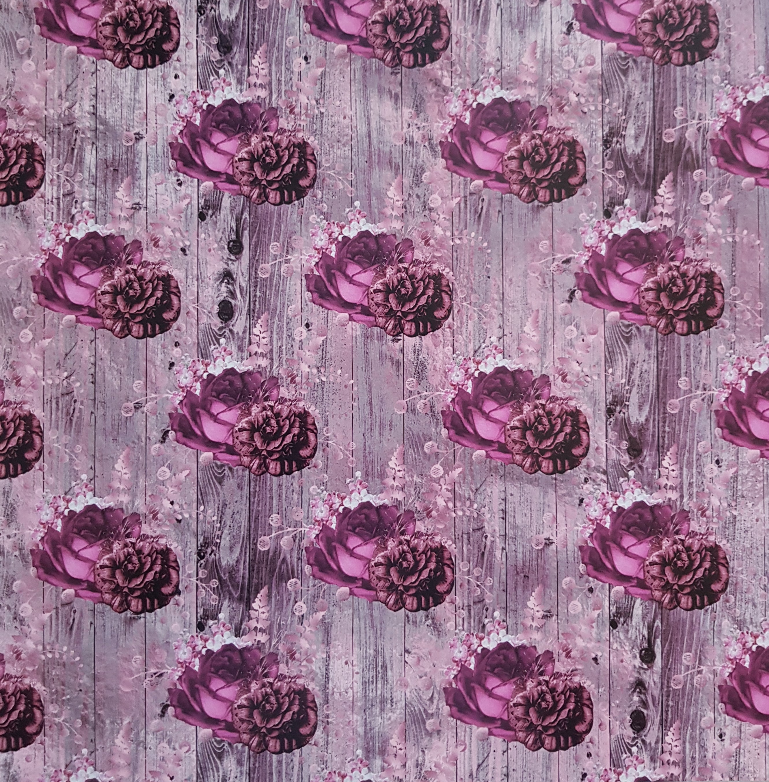 Crealive Paper Pad 200 g/m2 - 12’’ x 12’’ - Pink Shabby Chic Inhalt: 8 Blatt 8 Designs Spezifikationen: 12’’ x 12’’ (30.5 cm x 30.5 cm) 200 g/m2 einseitig bedruckt säure- und ligninfrei Dieses Paper Pad ist geeignet für: Karten Boxen 3D-Projekte Geschenkboxen & Verpackungen Plotten Scrapbooking