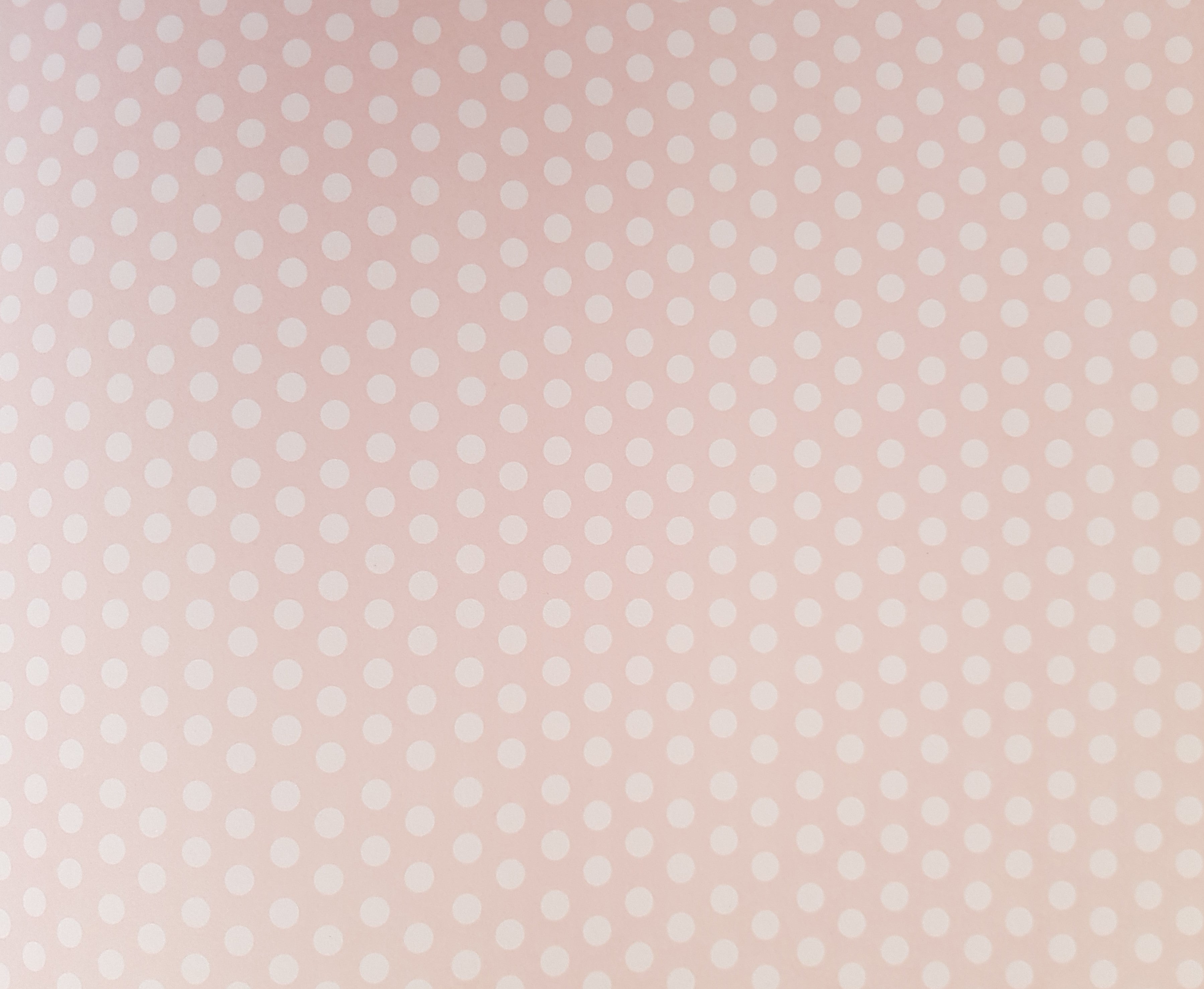 Paper Pad 250 g/m2 - 12’’ x 12’’ - Soft Sweet Pink Spezifikationen: 12’’ x 12’’ (30.5 cm x 30.5 cm) 250 g/m2 beidseitig bedruckt lässt sich gut schneiden säurefrei Inhalt: 24 Bogen 24 Designs beidseitig bedruckt Dieses Paper Pad / Designpapier ist geeignet für: Karten Karten-Verzierungen Kuverts Geschenkboxen & Verpackungen Plotten
