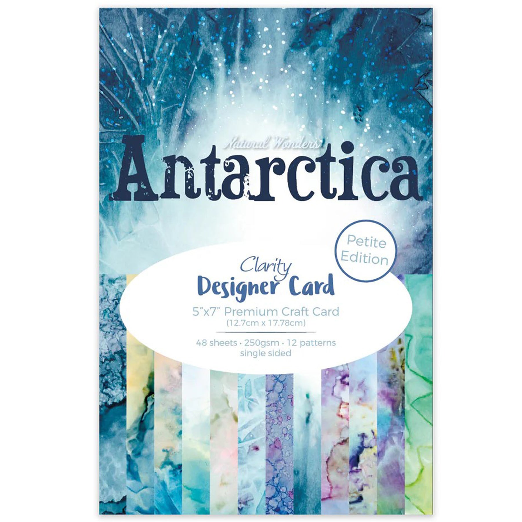 Crealive Design Cards 250 g/m2 - 5’’ x 7’’ - Antarctica
 
Spezifikationen:
•	48 Blätter
•	250 g/m2
•	Grösse 5" x 7" (12.7 x 17.8 cm)
•	einseitig bedruckt
 
Dieses Paper Pad ist geeignet für:
•	Karten
•	Verzierungen für Boxen, Geschenk-Verpackungen, etc.
•	Plotten
•	Stanzen
•	Scrapbooking
•	Mixed Media
•	Journaling
