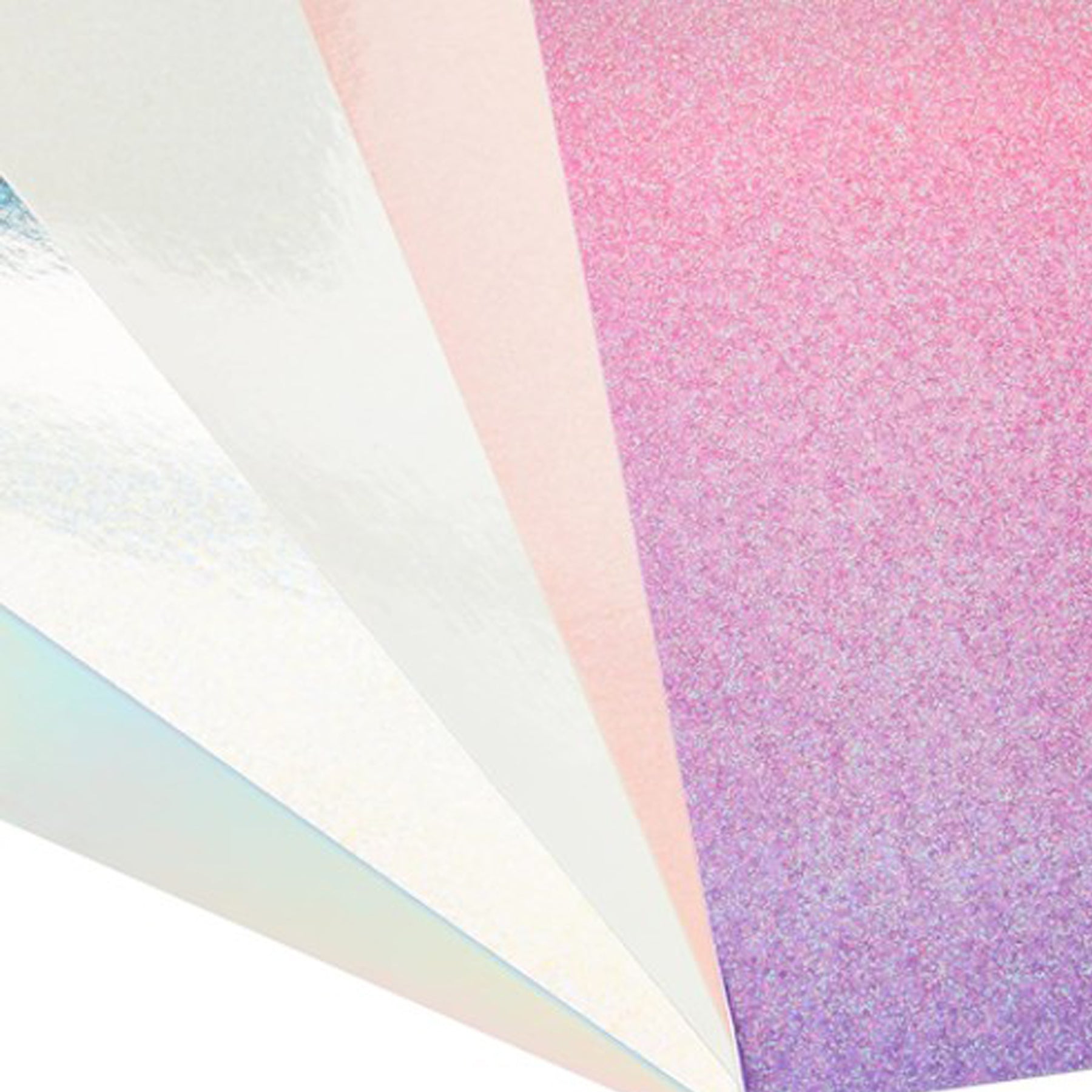 Crealive Sizzix Opulent Cardstock - Mystical

Inhalt:
•	50 Bögen
 
Spezifikationen:
•	8’’ x 11.5’’ (20.32 cm x 29.21 cm)
•	250 g/m2
•	Spiegelkarton
•	Matt-Metallic
•	gebürstete Metall-Optik
•	Glitzer
•	Perlmutt-Glanz
•	Farbe: Holografisch / Regenbogen
 
Diese verschiedenen Papiere sind geeignet für:
•	Karten
•	Karten- Verzierungen
•	Boxen
•	3D-Projekte
•	Geschenkboxen & Verpackungen
•	Plotten
•	Scrapbooking
•	Stanzen
•	Prägen
•	Journaling
•	Mixed Media
 
In diesem Set bekommst Du 50 elegante Bögen die deine