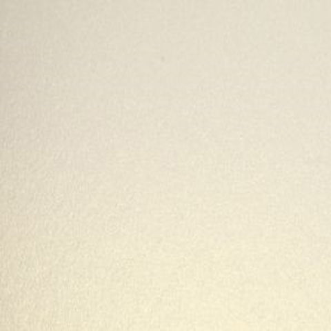 Crealive Cardstock 250 g/m2 - 12’’ x 12’’ - Metallic Ivory  Spezifikationen:  12’’ x 12’’ (30.5 cm x 30.5 cm) 250 g/m2 beidseitig farbig (voll durchgefärbt) bedruckbar mit Ink- und Laserdrucker (bitte beim Drucker erst die möglichen Papiergewichte prüfen) beschreibbar starke Farbgebung FSC Mix oder Recycled Credit (je nach Papierart) zertifiziertes Papier säure- und ligninfrei     Dieses Metallic Cardstock ist geeignet für:  Karten Karten-Verzierungen Plotten Stanzen Prägen Geschenkboxen Scrapbooking