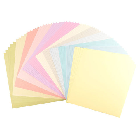 Crealive Cardstock Basic 216 g/m2 - 12’’ x 12’’ - Pastell (60 Cardstock)  Mit diesen pastelligen Cardstock Farben kannst Du Dich kreativ austoben und feine Werke erstellen.      Spezifikationen:  12’’ x 12’’ (30.5 cm x 30.5 cm) 216 g/m2 beidseitig farbig (voll durchgefärbt) beschreibbar säurefrei glatt mit leicht rauer Oberfläche Dieses Cardstock / Bastelpapier ist geeignet für:  Karten Karten-Verzierungen Scrapbooking