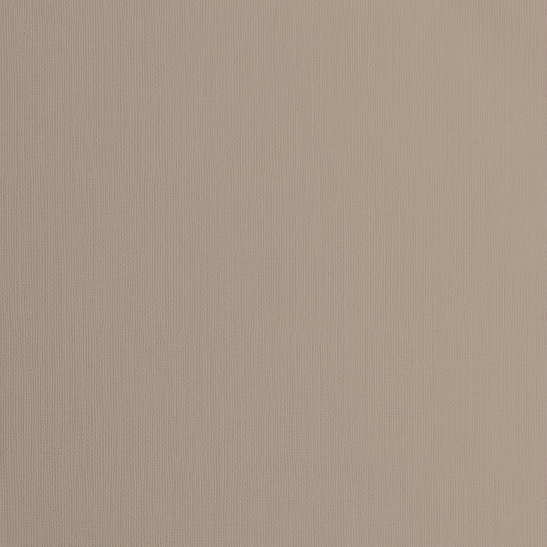 Crealive Cardstock Basic 216 g/m2 - 12’’ x 12’’ - Stone Struktur  Spezifikationen:  12’’ x 12’’ (30.5 cm x 30.5 cm) 216 g/m2 beidseitig farbig (voll durchgefärbt) beschreibbar säurefrei glattes Papier mit strukturierter Oberfläche    Dieses Cardstock / Bastelpapier ist geeignet für:  Karten Karten-Verzierungen Plotten Stanzen Prägen Geschenkboxen Bastelpapier für die Schule oder Kindergarten Scrapbooking