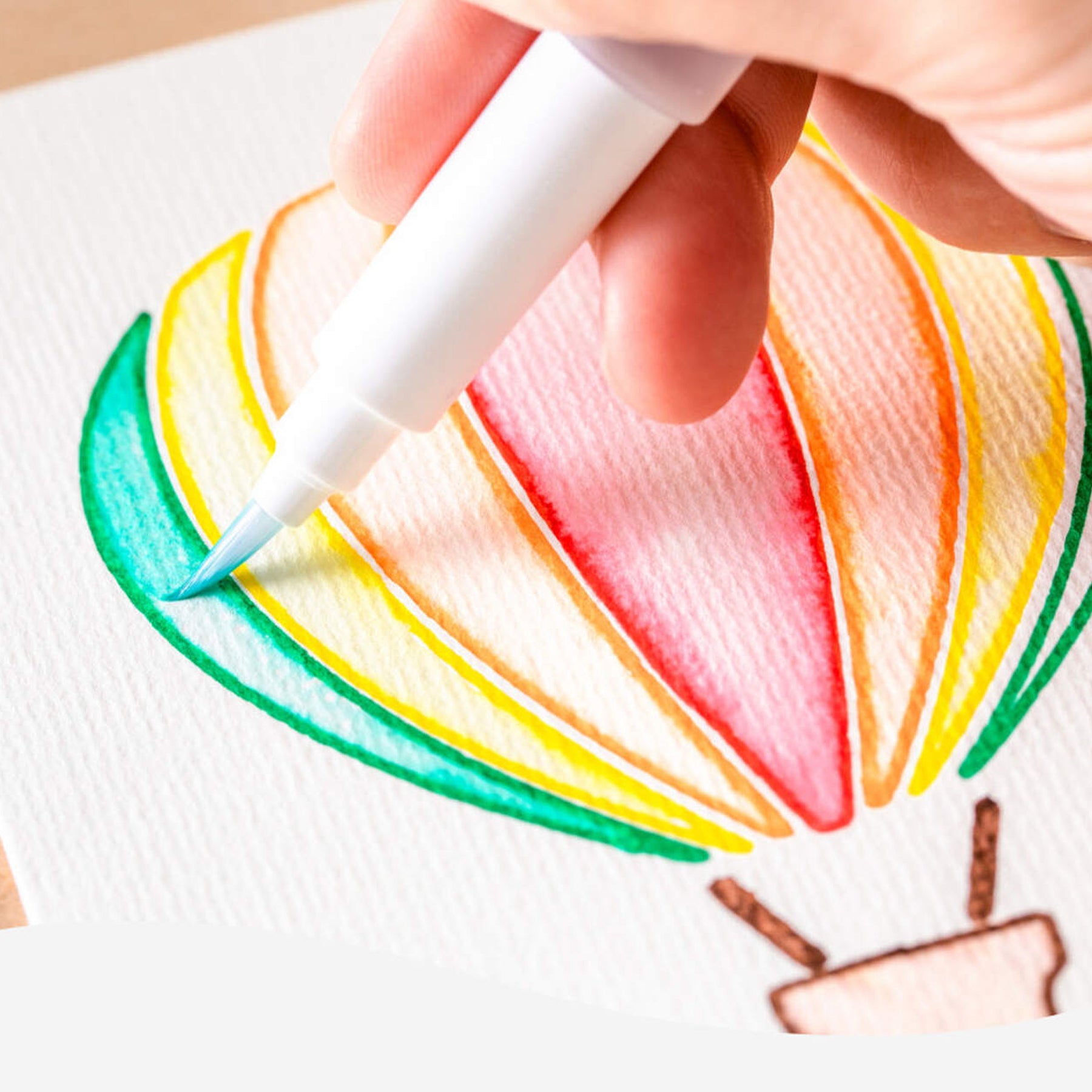 Crealive Cricut Set mit Aquarellstiften & -pinsel 1.0 mm / Watercolor Marker & Brush Set  Inhalt:  8 Aquarellstifte 1.0 mm 1 Wassertankpinsel 4.0 mm    Spezifikationen:  1.0 mm (mittlere Spitze) Farben: Grün, Blau, Violett, Rot, Orange, Gelb, Braun & Schwarz wasserbasiert säurefrei ungiftig entspricht ASTM D-4236    Anleitung:  Design auswählen Stift in die Halterung (A) Loslegen    Kompatible Geräte:  für alle Cricut Explore und Cricut Maker
