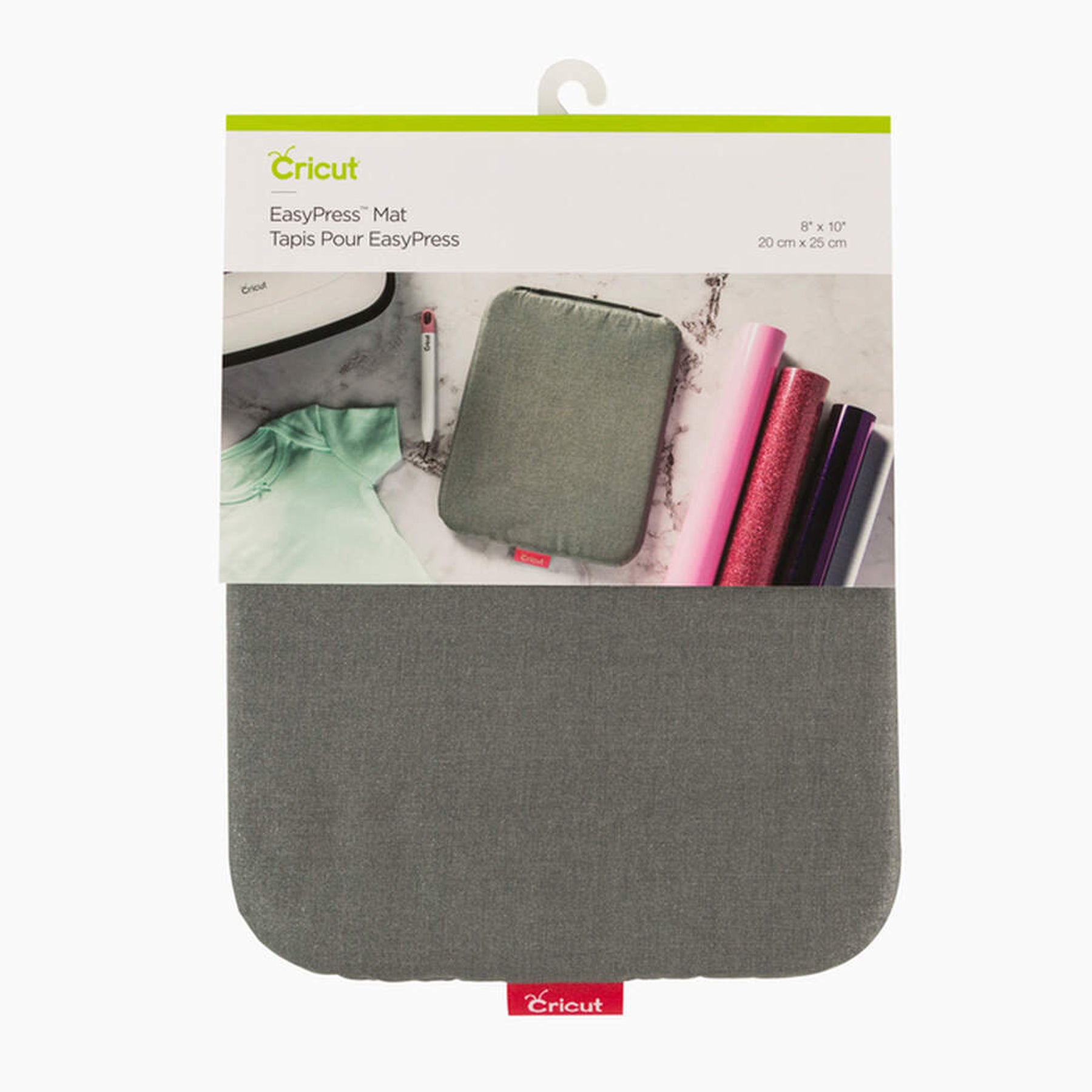 Crealive Cricut EasyPress Matte - 8" x 10" - eine grossartige Matte aus vielen Schichten!   Schütze Deine Arbeitsfläche und erziele einwandfreie Ergebnisse beim Pressen von Bügelfolien oder Infusible Ink Sheets, mit diesem unverzichtbaren 20,3 x 25,4 cm grossen Zubehör zur Cricut EasyPress™. Nähte, Knöpfe und andere Unebenheiten werden durch diese Matte beim Pressen ausgeglichen.   Die robuste Abdeckung sorgt für Wärmeleitfähigkeit und gleichmässige Wärmeverteilung.