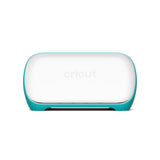 Crealive Cricut Schneideplotter Joy Starter Bundle inkl. 60 Stück Tonkarton Winter  Mit einem Gewicht von nur 1,75 kg personalisiert diese intelligente kleine Schneide- und Schreibmaschine Joy beinahe alles. Joy kann mehr als 50 Materialien schneiden, einschliesslich Flex- & Flockfolie, Karten, Vinyl, Papier und Smart Materials™ für  superleichte, superlange Schnitte ohne Schneidematte.     