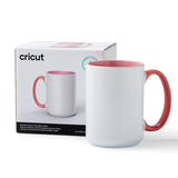 Crealive Cricut Keramiktasse 425 ml Miami, 1 Stück  Gestalte lebendige, professionelle & personalisierte Tassen. Im Design Space erstellst Du mit Hilfe der kostenlosen Tassen-Vorlage Dein Design, so dass Du es korrekt platzieren kannst auf der Tasse. Danach lässt Du den Schneideplotter Dein Design entweder aus den Infusible Ink Transferbögen schneiden oder lässt es Zeichnen mit den Infusible Ink Stiften. 1 Cricut Keramiktassenrohling zweifarbig Farbe: Miami