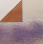 Cricut Kraft Board Foil 12’’ x 12’’ - Metals  Das glänzende Kraft Board Foil Metals von Cricut lässt sich sehr vielseitig verwenden. Die Folie ist einseitig auf dem Papier und es lassen sich vielfältige Kreationen daraus zaubern. Ob Boxen, Karten, Verpackungen; der fast spiegelnde Effekt sorgt immer für ein aussergewöhnliches und edles Aussehen, welches bei Lichteinfall super schimmert. In Kombination mit anderen Papieren entstehen schönste Deko-Objekte und Karten.