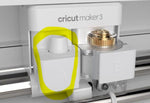 Der Cricut Stiftadapter ist bereits im Lieferumfang Deiner Schneidemaschine Cricut Explore oder Maker eingebaut und ermöglicht Dir das Schreiben, Zeichnen und das Falzen mit dem Falzstift (Scoring Stylus). Du kannst den Adapter ganz einfach in der A-Klemme Deiner Maschine einbauen.   Dies ist ein ERSATZTEIL, falls das Originalteil defekt sein sollte.   Inhalt:  1 Stiftadapter / Ersatzteil für die Klemme A    Der Stiftadapter ist nicht geeignet für Cricut Explore One Geräte.