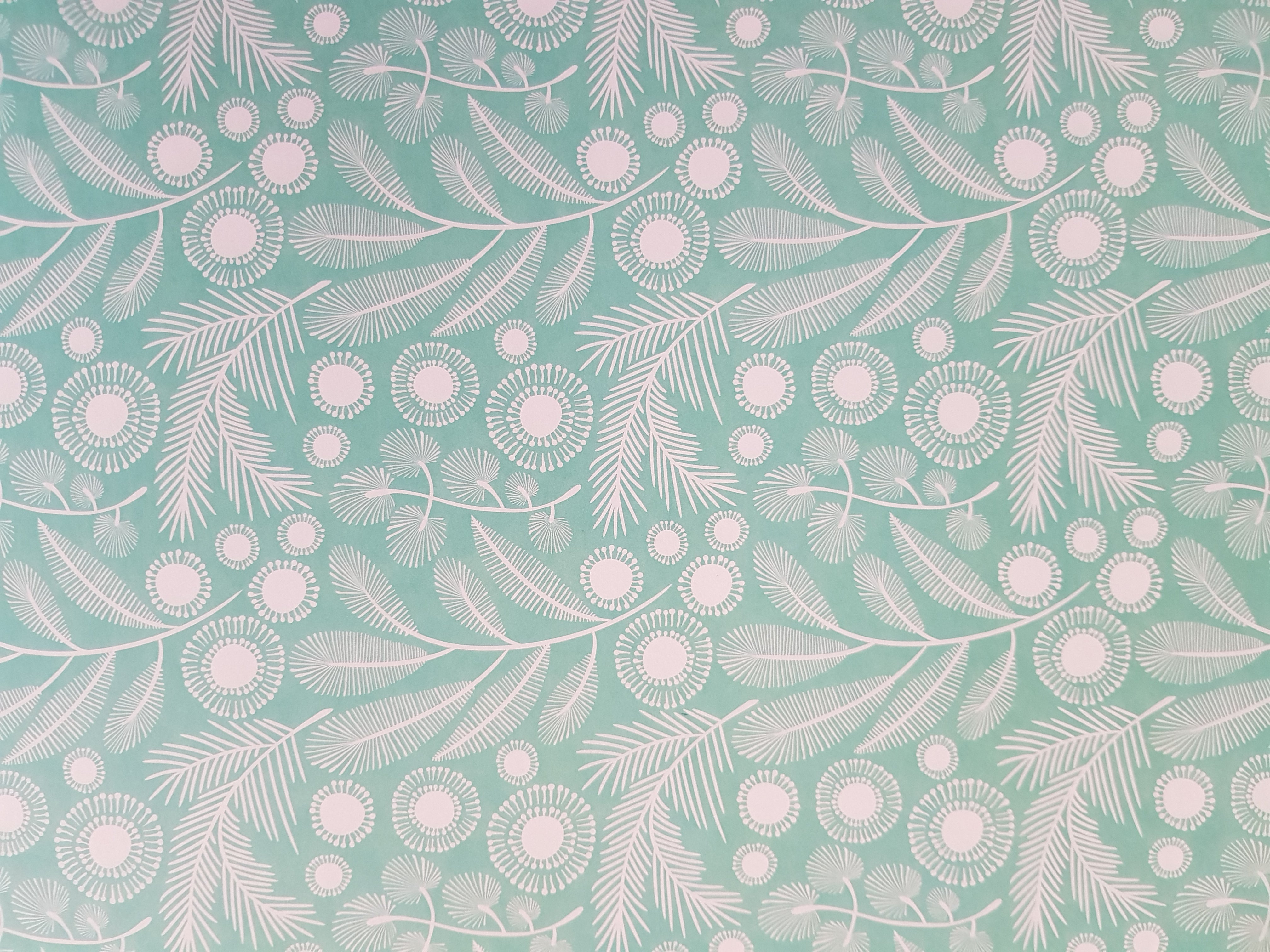 Paper Pad 250 g/m2 - 12’’ x 12’’ - Fresh Florals  Spezifikationen:  12’’ x 12’’ (30.5 cm x 30.5 cm) 250 g/m2 beidseitig bedruckt lässt sich gut schneiden säurefrei    Inhalt:  24 Bogen 24 Designs beidseitig bedruckt    Dieses Paper Pad / Designpapier ist geeignet für:  Karten Karten-Verzierungen Kuverts Geschenkboxen & Verpackungen Plotten Scrapbooking
