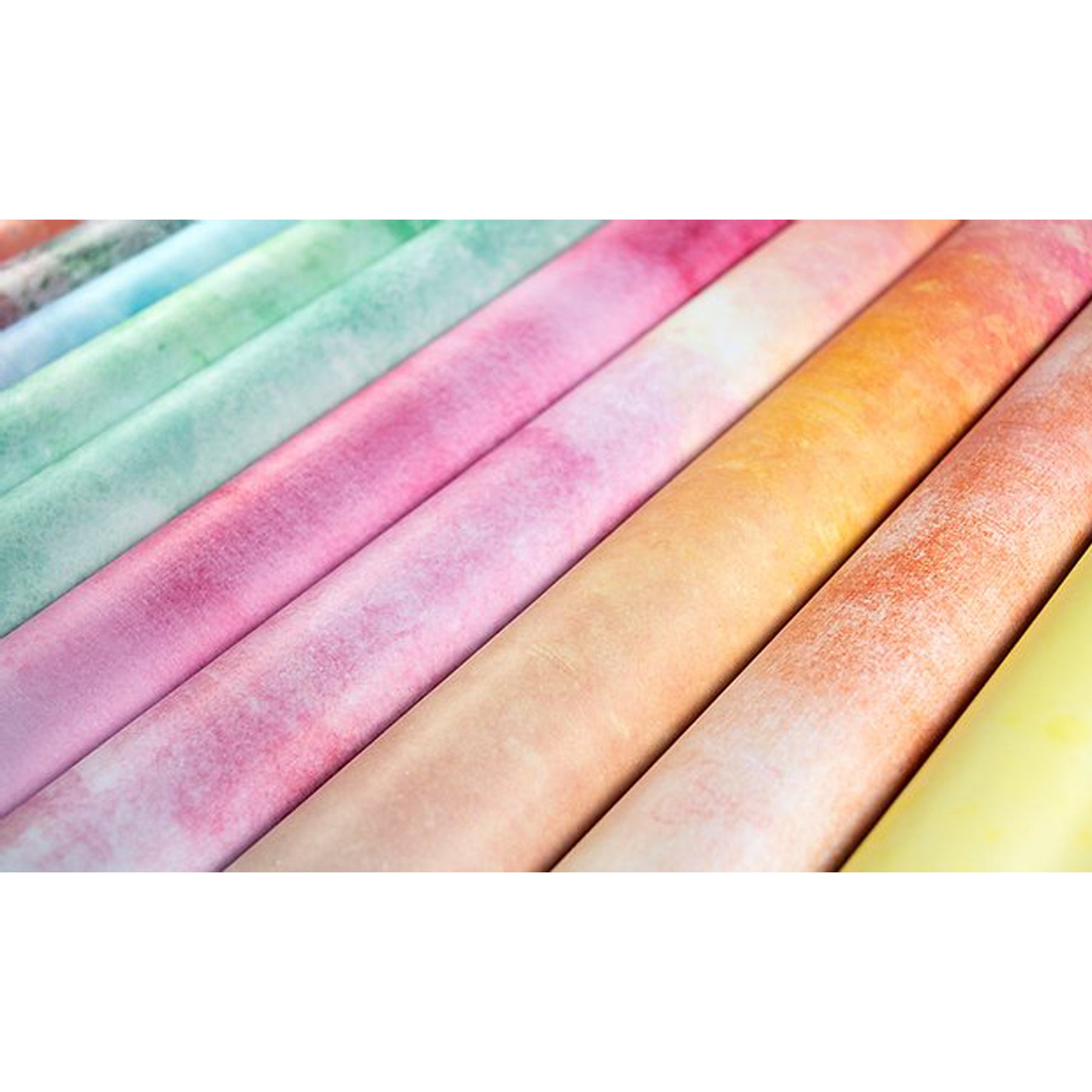 Crealive Premium Paper Pad 180 g/m2 - 12’’ x 12’’ - Grunge Light Tones  Spezifikationen:  12’’ x 12’’ (30.5 cm x 30.5 cm) 180 g/m2 beidseitig bedruckt säure- und ligninfrei 20 Designs    Inhalt:  30 Bogen 20 Designs beidseitig bedruckt    Dieses Paper Pad / Designpapier ist geeignet für:  Karten Karten-Verzierungen Kuverts Geschenkboxen & Verpackungen Plotten Scrapbooking