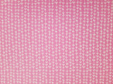 Paper Pad 250 g/m2 - 12’’ x 12’’ - Happy Colours  Spezifikationen:  12’’ x 12’’ (30.5 cm x 30.5 cm) 250 g/m2 beidseitig bedruckt lässt sich gut schneiden säurefrei    Inhalt:  24 Bogen 24 Designs beidseitig bedruckt    Dieses Paper Pad / Designpapier ist geeignet für:  Karten Karten-Verzierungen Kuverts Geschenkboxen & Verpackungen Plotten Scrapbooking