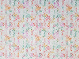 Paper Pad 250 g/m2 - 12’’ x 12’’ - Happy Colours  Spezifikationen:  12’’ x 12’’ (30.5 cm x 30.5 cm) 250 g/m2 beidseitig bedruckt lässt sich gut schneiden säurefrei    Inhalt:  24 Bogen 24 Designs beidseitig bedruckt    Dieses Paper Pad / Designpapier ist geeignet für:  Karten Karten-Verzierungen Kuverts Geschenkboxen & Verpackungen Plotten Scrapbooking