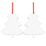 Crealive MDF Anhänger - Tanne  Dieser MDF Anhänger in der Form eine Tanne kannst du beidseitig individuell gestalten und kannst dir somit selber Schmuck für den Weihnachtsbaum basteln, deine Weihnachtsdeko aufpeppen oder als Geschenkeanhänger verwenden. Ein persönliches Geschenk mit Fotos oder Sprüchen bereitet auch deinen Freunden & Familie ganz viel Freude.     Inhalt:  1 MDF Anhänger - Tanne    Spezifikationen:  Grösse: 8.3 x 10.1 cm Stärke: 3 mm Farbe: Weiss Material: MDF Form: Tanne
