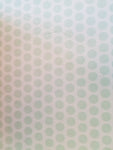 40 Geschenk-Boxen  Spezifikationen:  12’’ x 12’’ (30.5 cm x 30.5 cm) beidseitig bedruckt Design Boxen bereits vor gestanzt    Inhalt:  24 Bogen 40 Geschenk-Boxen beidseitig bedruckt    Dieses Paper Pad ist bereits vor gestanzt auf 24 tollen Designpapieren. So können auf die schnelle 40 kleine Geschenk-Boxen gebastelt werden.  Die beidseitig bedruckten Papiere ergeben schöne kleine Geschenk-Verpackungen; sie müssen nur noch herausgetrennt und zusammen gefaltet & geklebt werden.