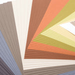 Crealive Tonkarton 11,4 x 30,5 cm - Erdtöne  Spezifikationen:  4.5’’ x 12’’ (11.4 cm x 30.5 cm) 216 g/m2 beidseitig farbig (voll durchgefärbt) beschreibbar säurefrei Masse passend für Cricut Joy