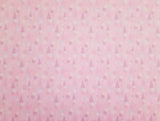 Paper Pad 250 g/m2 - 12’’ x 12’’ - Pastell Designblock  Spezifikationen:  12’’ x 12’’ (30.5 cm x 30.5 cm) 250 g/m2 beidseitig bedruckt lässt sich gut schneiden säurefrei    Inhalt:  24 Bogen 24 Designs beidseitig bedruckt    Dieses Paper Pad / Designpapier ist geeignet für:  Karten Karten-Verzierungen Kuverts Geschenkboxen & Verpackungen Plotten Scrapbooking