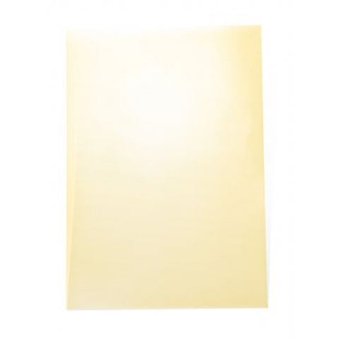 Pergamentpapier / Transparentpapier 100 g/m2 - A4 - Gold  Das Pergamentpapier / Transparentpapier lässt sich auf vielfältige Bastelkreationen verwenden. Aus dem Transparentpapier lassen sich tolle Kreationen zaubern, ob Boxen-Deko, Karten-Details, Verpackungen, Laternen; das Transparentpapier sorgt immer für einen Hingucker.     Pergamentpapier / Transparentpapier ist geeignet für:  Karten Karten-Verzierungen (unbedingt ein scharfes Messer verwenden) Boxen-Deko Verpackungen Laternen