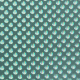 Cricut Premium Vinylfolie permanent - Holographic Bubbles  Die Cricut Premium Vinylfolie lässt sich gut Entgittern. Für eine gute Übertragung empfehlen wir das Strong Grip Transfer Tape.    Inhalt:   1 Bogen Vinylfolie Holographic Bubbles     Spezifikationen:  Cricut Premium Vinylfolie permanent Farbe: Hellblau holografisch selbstklebend permanent Grösse: 30.5 x 122 cm