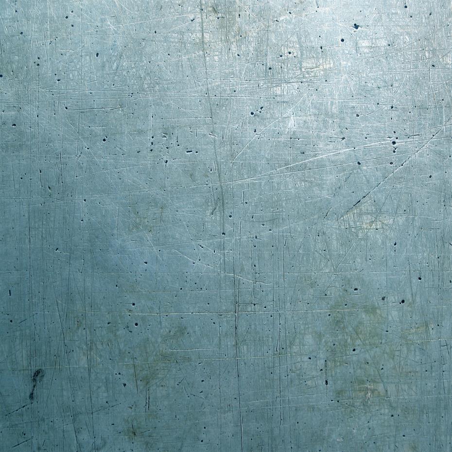 Paper Pad 200 g/m2 - 12’’ x 12’’ - Scratched Metal  Spezifikationen:  12’’ x 12’’ (30.5 cm x 30.5 cm) 200 g/m2 einseitig bedruckt säure- und ligninfrei    Inhalt:  8 Blatt 8 Designs einseitig bedruckt    Dieses Paper Pad ist geeignet für:  Karten Boxen Geschenkboxen & Verpackungen Plotten Scrapbooking