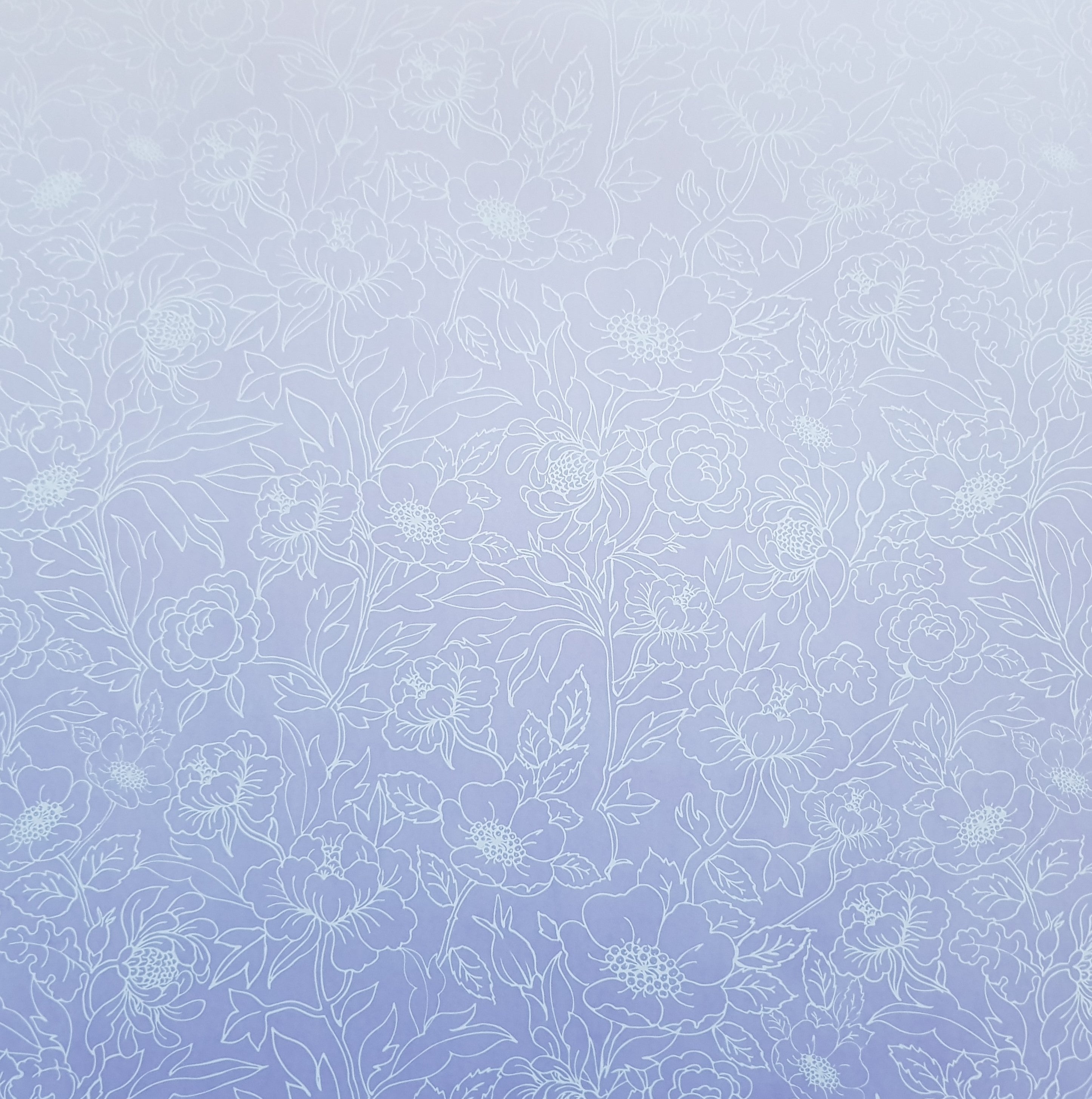 Designpapier 170 g/m2 - 12’’ x 12’’ - Sweet Magic Inhalt:  48 Bogen 24 Designs einseitig bedruckt   Spezifikationen:  12’’ x 12’’ (30.5 cm x 30.5 cm) 170 g/m2 einseitig bedruckt lässt sich gut schneiden säurefrei   Dieses Designpapier / Motivpapier ist geeignet für:  Karten Karten-Verzierungen Plotten Stanzen Prägen Scrapbooking