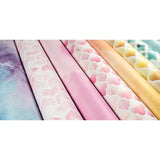 Crealive Premium Paper Pad 180 g/m2 - 12’’ x 12’’ - Watercolours   Inhalt:  30 Bogen 20 Designs beidseitig bedruckt    Dieses Paper Pad / Designpapier ist geeignet für:  Karten Karten-Verzierungen Kuverts Geschenkboxen & Verpackungen Plotten Scrapbooking